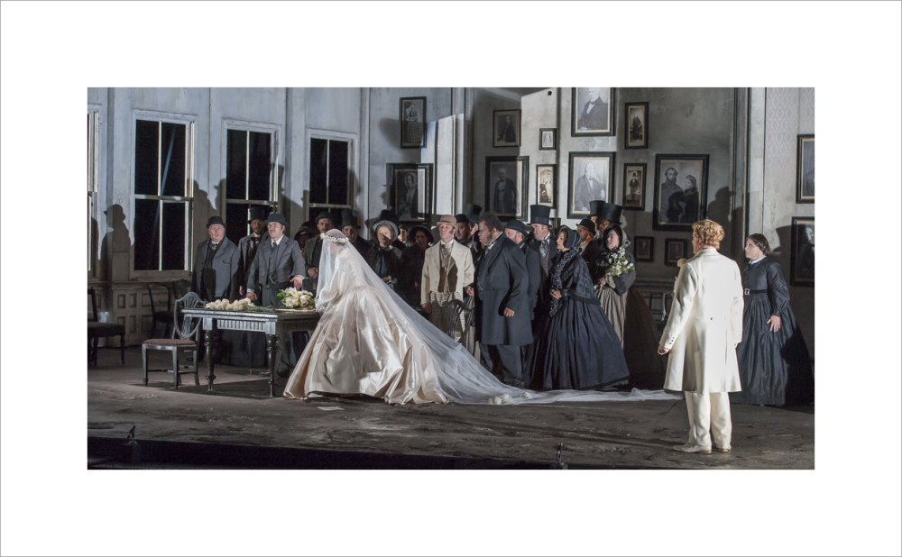 Lucia di Lammermoor, 2018, ensemble, by John Snelling