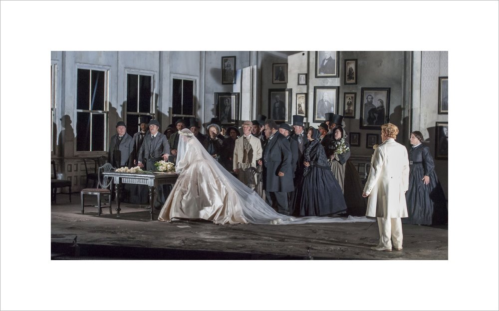 Lucia di Lammermoor, 2018, ensemble, by John Snelling